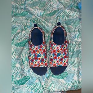 Skechers Archfit sandals